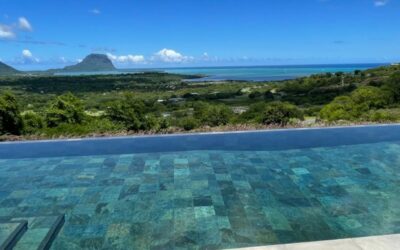 Villa d’exception avec vue à 180° sur le lagon turquoise et Le Morne